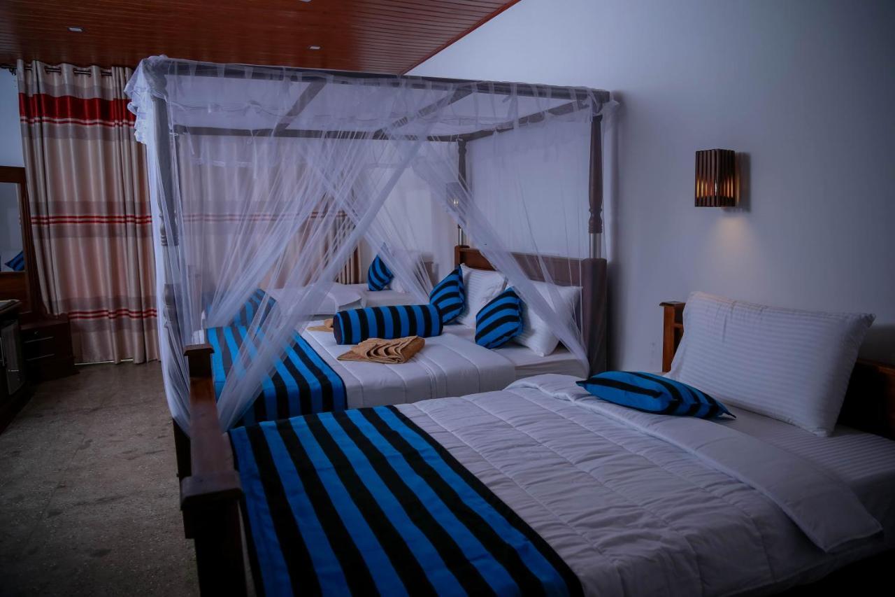 Hotel City Grand Ella Exterior foto